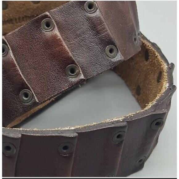 Genuine Leather Dragon Scale Belt Men Size M Brown Silver Hardware Rugged India - Picture 2 of 5